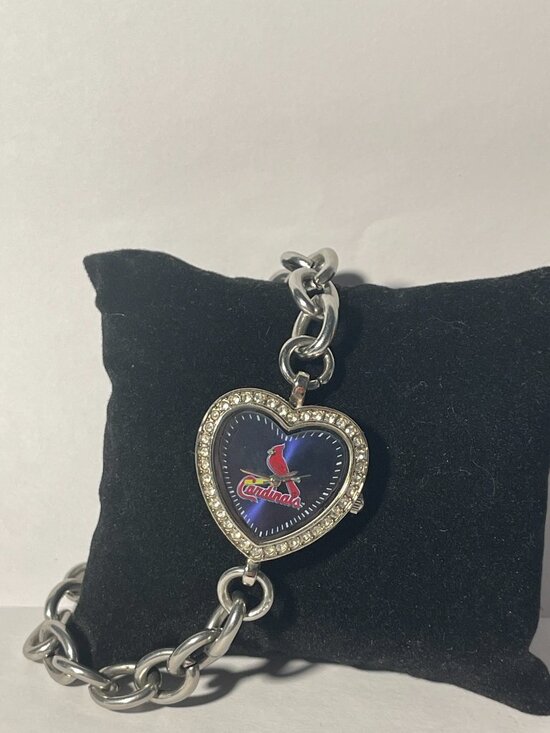 St. Louis Cardinals MLB Heart Stainless-Steel Bracelet Watch by Game Time NEW main image 4